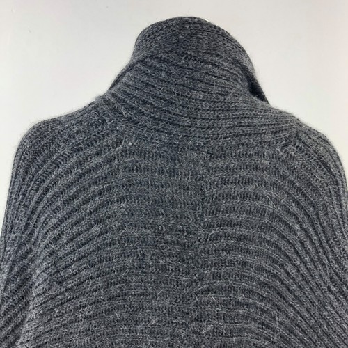 Anja M/L Strickjacke grau Alpaka drapiert vorne offen Oversize Achselzucken hoher Schalkragen - Bild 7 von 9