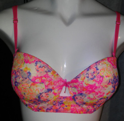 Body Frosting Women's 36C  pink floral design push up padded Bra