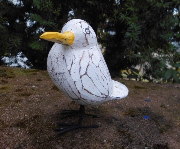 Freistehende MöWe. Freche, Witzige Statue Maritimes Deko-Objekt Holz 15 Cm-image