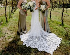 Be You Ivory Latte Lace Mermaid Wedding Dress V Neck Sleeveless Size 6 Train
