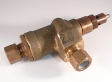 1700 Series Commercial Fleck 2850 / 2900 Brass 2.0 GPM Brine Valve 60034-20