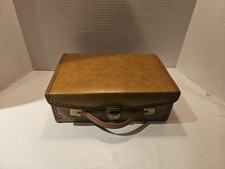 Vintage Audio Cassette 12 Tape Holder Storage Carry Case Suitcase Vinyl BROWN