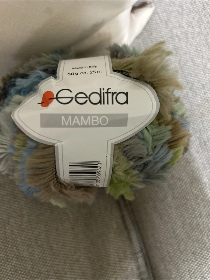 LOT OF 8 SKEINS GEDIFRA MAMBO YARN COLOR 1962 LOT 72 MADE IN ITALY - Image 2 of 4