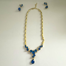 Gold Tone Blue Teardrop Crystal Rhinestone Necklace  Earrings Jewelry Set