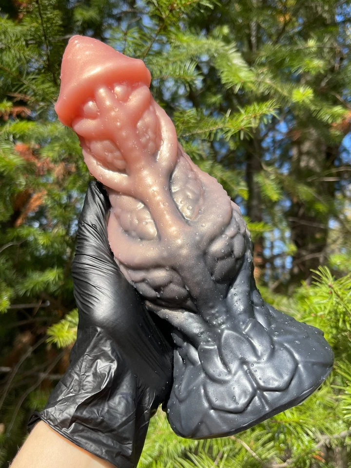 Consolador enorme de silicona Dong Dragon de 10", tipo dragón malo, juguete sexual grueso polla gruesa Foto 4 de 4