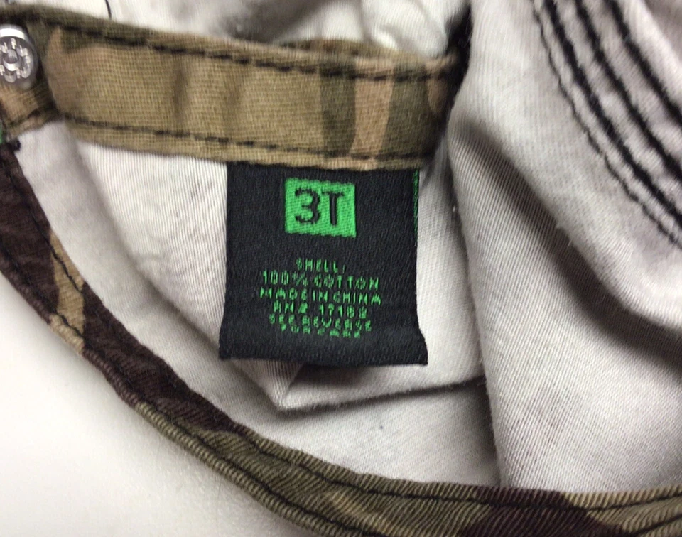 Mono camuflaje John Deere talla 3T para niños usado en excelente estado Foto 3 de 4