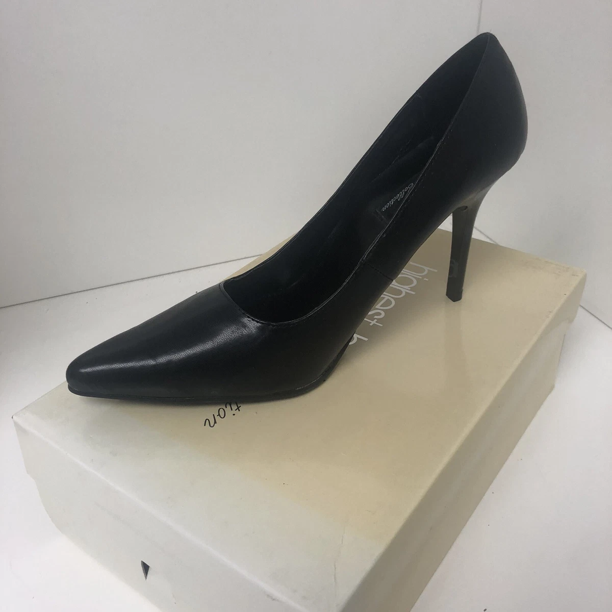 Black pumps 4 inch heel top