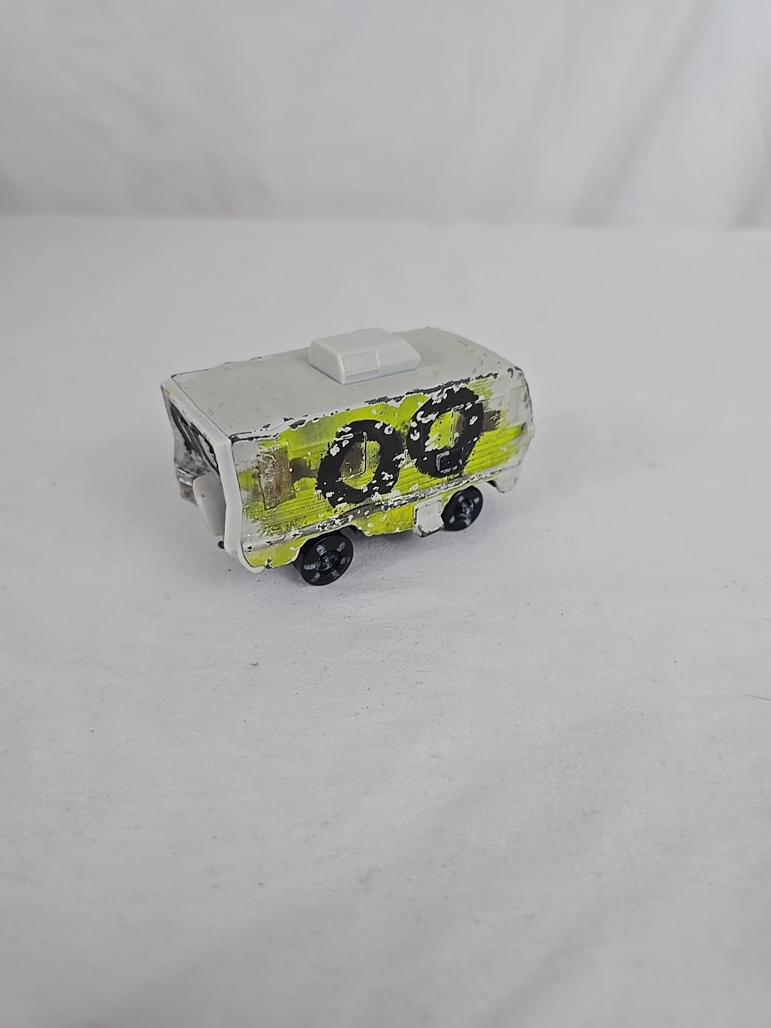Disney Pixar Cars 3 Arvy The Rv From Thunderhallow. | eBay
