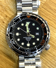 Tuna Homage Divers Style Quartz Watch, Black with stainless strap, diver dive