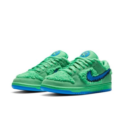 CJ5378-300 Grateful Dead × Nike SB Dunk Low ''Green Bear'' (Herren)