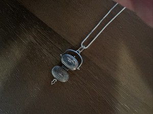 Brown County Small Box Chain With Unique Basket That Closes