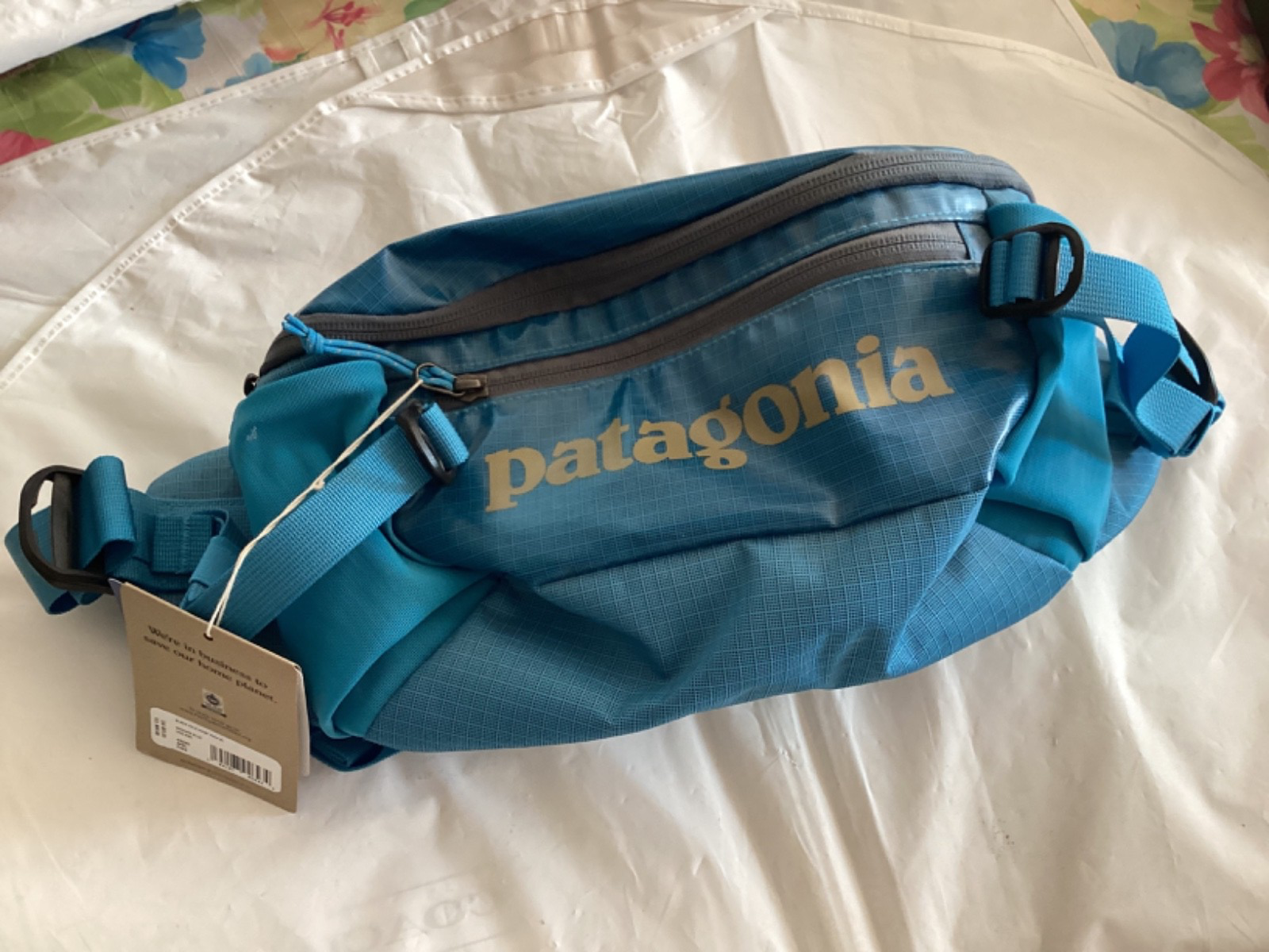 Patagonia Black Hole 5L Waist Pack in Anacapa Blue New with Tags Authentic