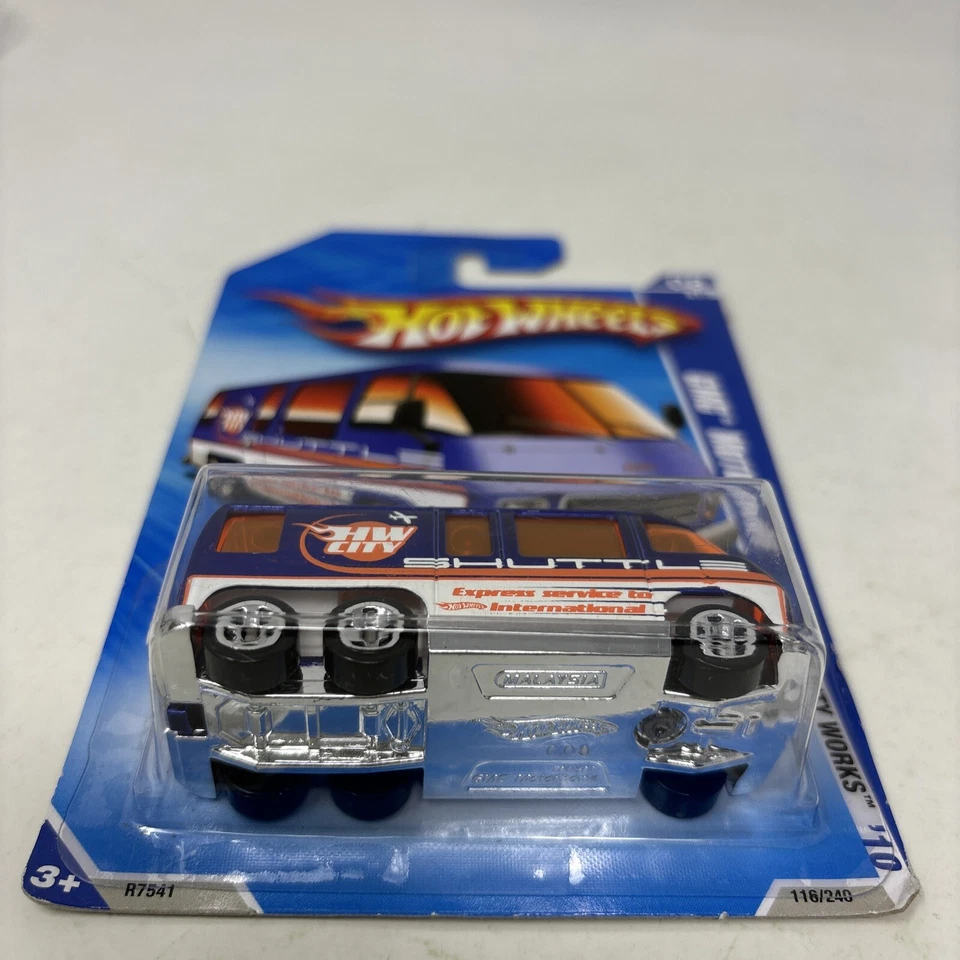 Autocaravana Hot Wheels 2010 HW City Works 8/10 116 GMC azul 5SP Foto 3 de 4