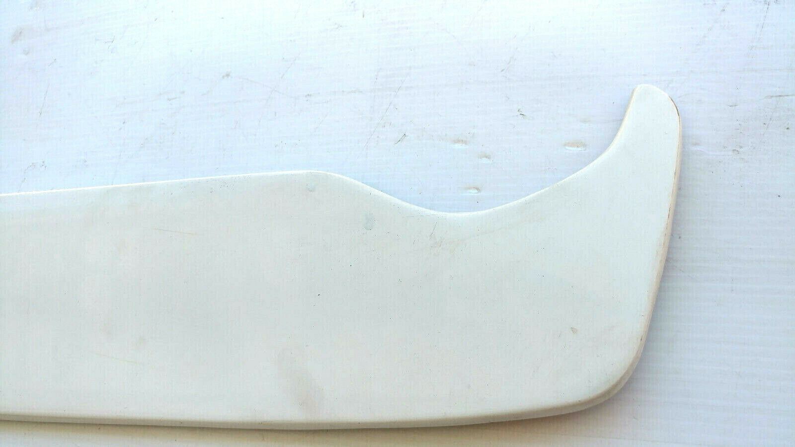 73 to 80 ROLLS ROYCE SILVER SHADOW LEFT FRONT BUMPER metal filler moldings