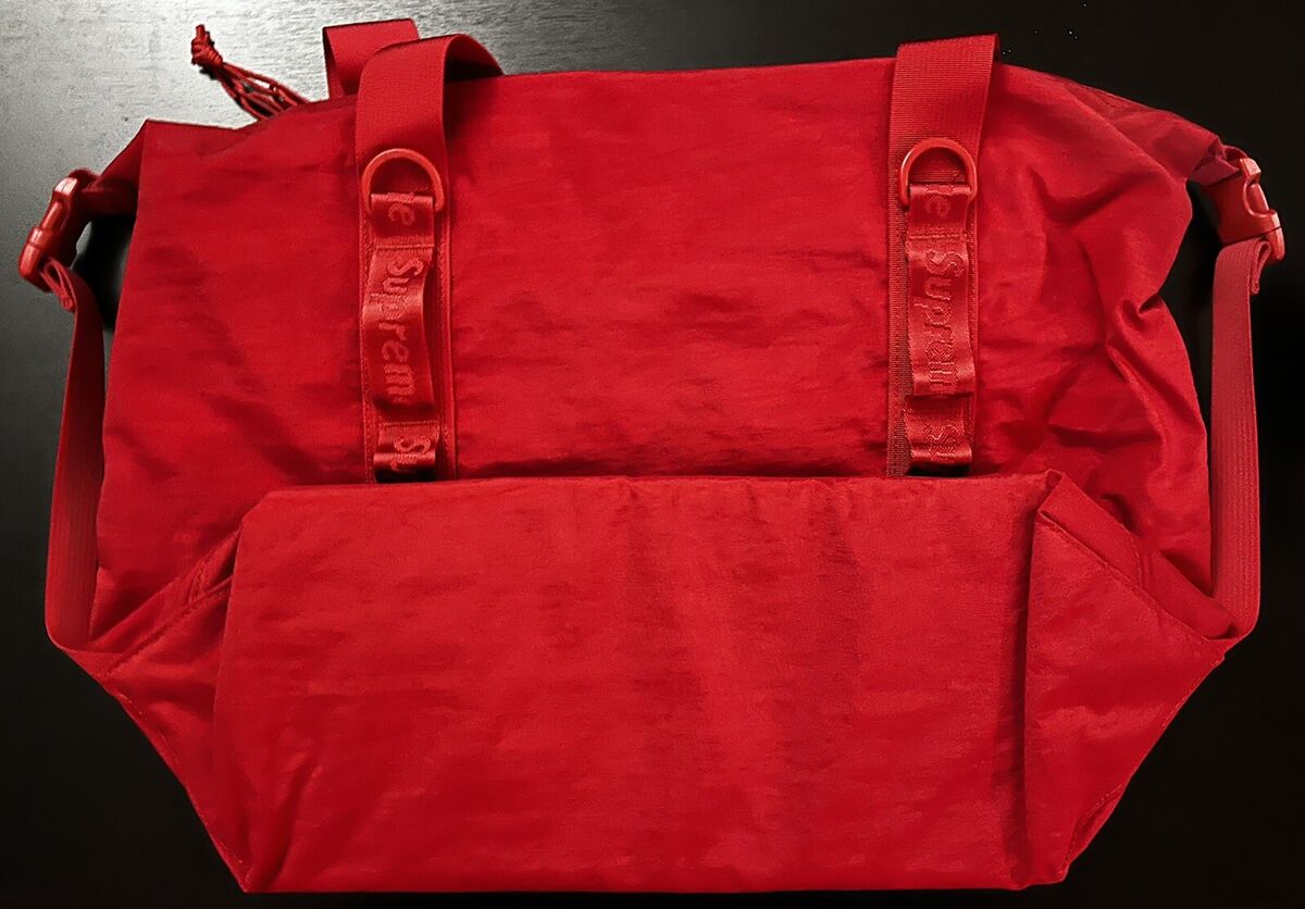 Supreme Zip Tote Bag Dark Red FW20 Supreme New York 2020 Supreme Zip Tote Bag Dark Red FW20 Supreme New York 2020