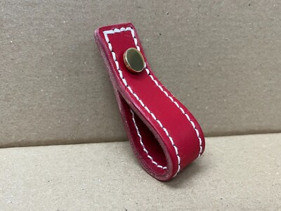 Turnstyle Designs rot Knopf genäht Schlaufe Gurt Schrank Schublade Griff U1189