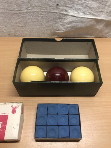 ANCIENNE BOULE DE billard SUPER ARAMITH TOURNAMENT PROFESSIONAL snooker