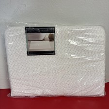 Cotton Memory Foam Bath Mat White 24 X 36 Inch New With Tags In Bag