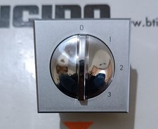 SELETTORE COMMUTATORE ROTATIVO BTICINO AXOLUTE HC4016 GRIGIO