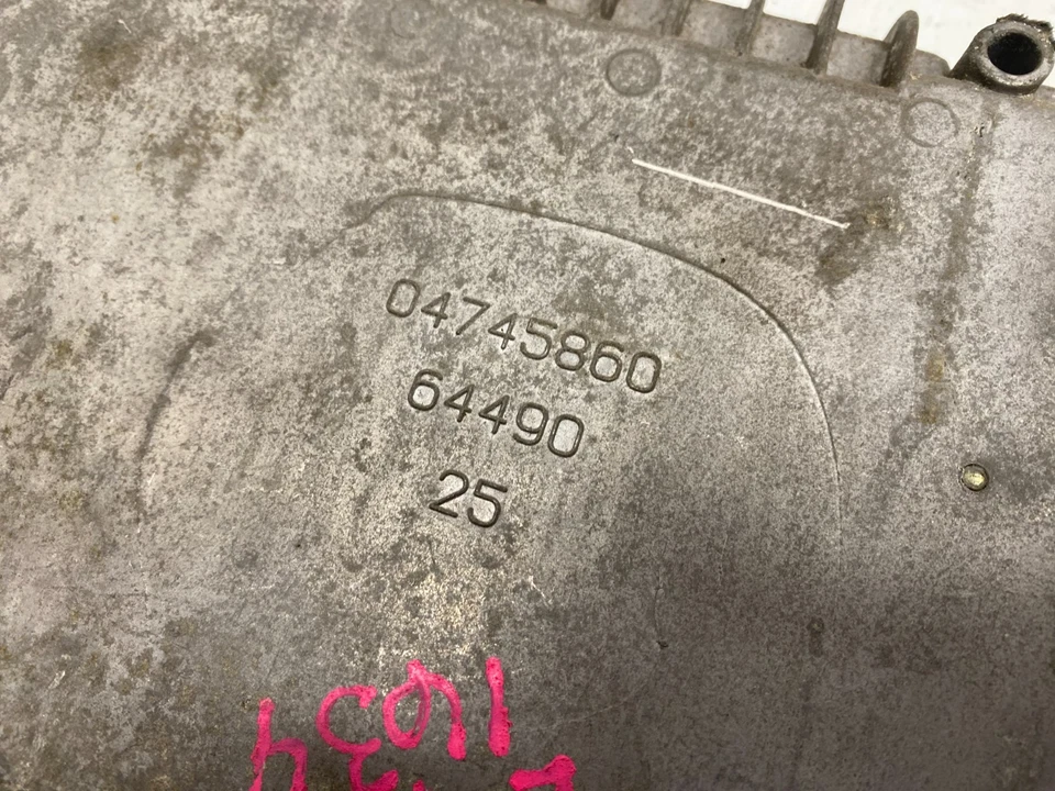 Dodge Intrepid 2001 módulo de control del motor ECM 2,7 L OEM, 04745860 Foto 4 de 4