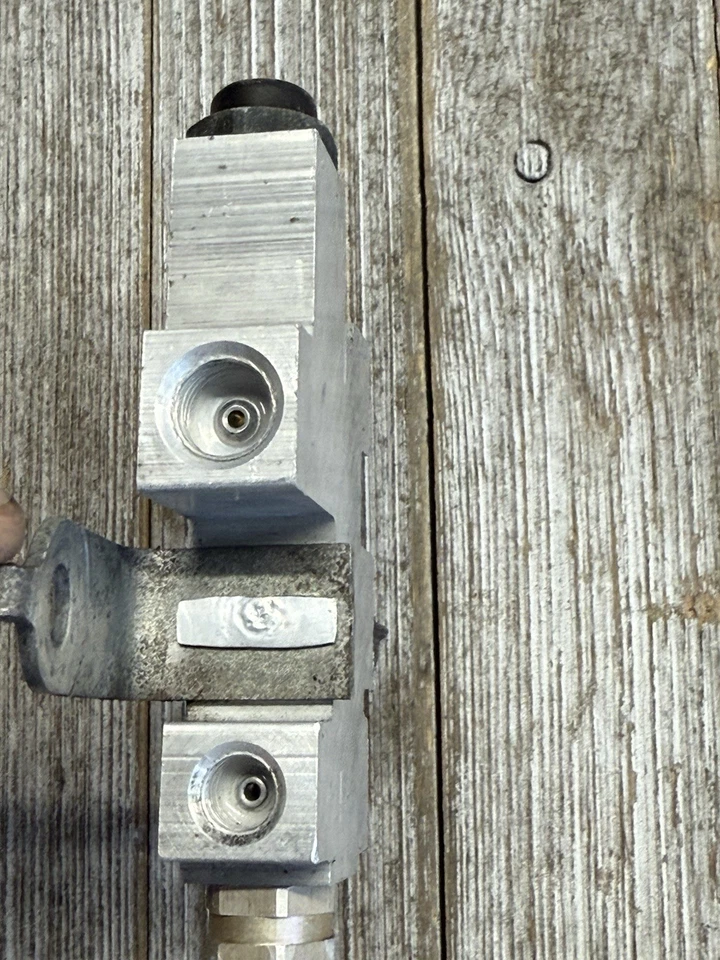 PLYMOUTH PROWLER 97-02 原始设备制造商制动线阀门,P# PS1KH0439 — 第 3/4 张图片