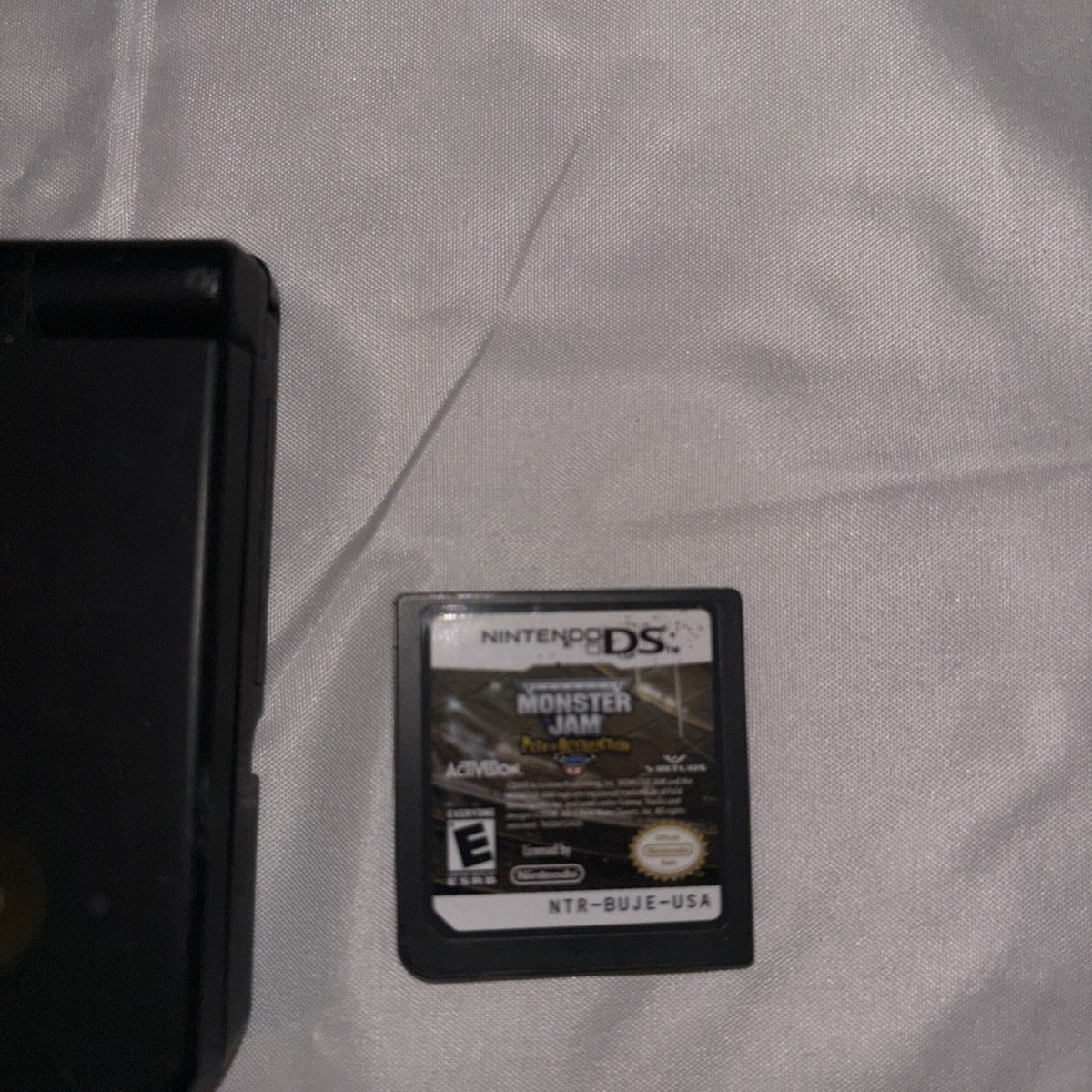 Nintendo DSi 2GB Handheld System - Black 4902370518757| eBay