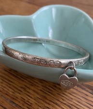 Tiffany & Co Sterling Silver 925 Heart Charm Bangle Bracelet Vintage Signed ~30g