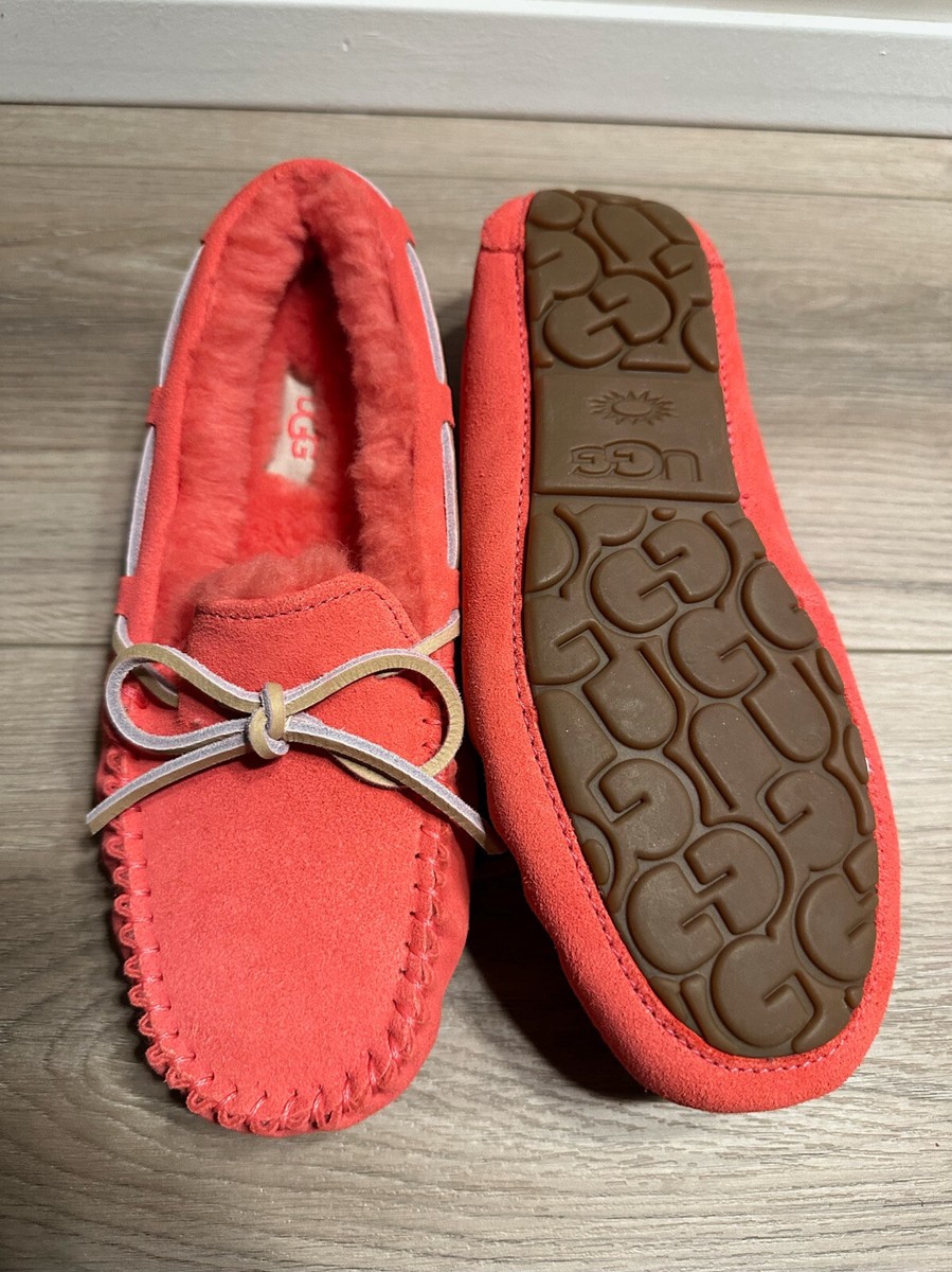 UGG ダコタ DAKOTA 1107949 モカシン UGG Women's Dakota Moccasin Slippers, Water-Resistant Suede