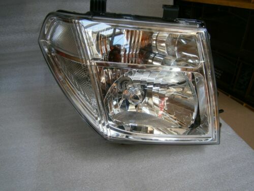 Nissan Skyline Crossover J50 NJ50 Headlight right . Koito 100