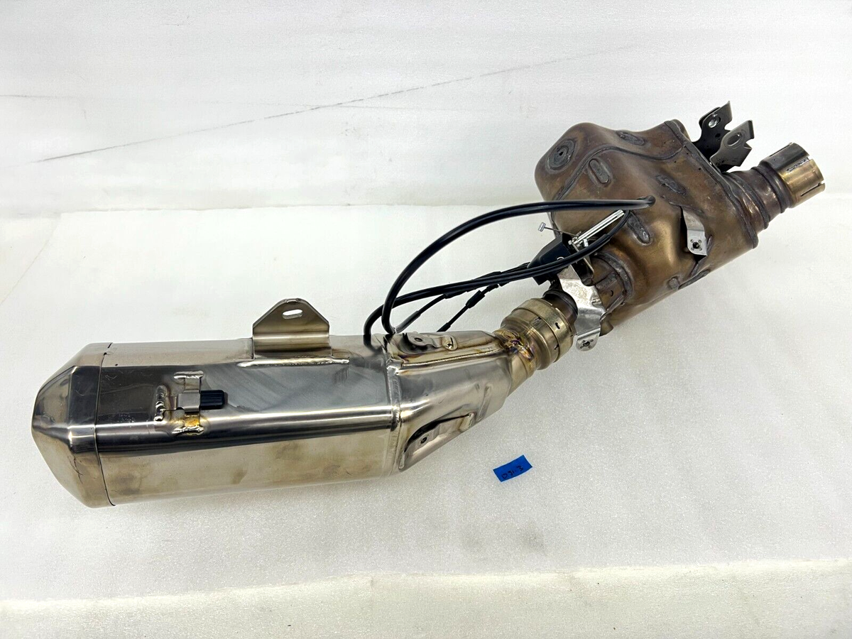 2016 OEM Kawasaki Ninja ZX10R Stock Take-Off Exhaust Muffler | eBay