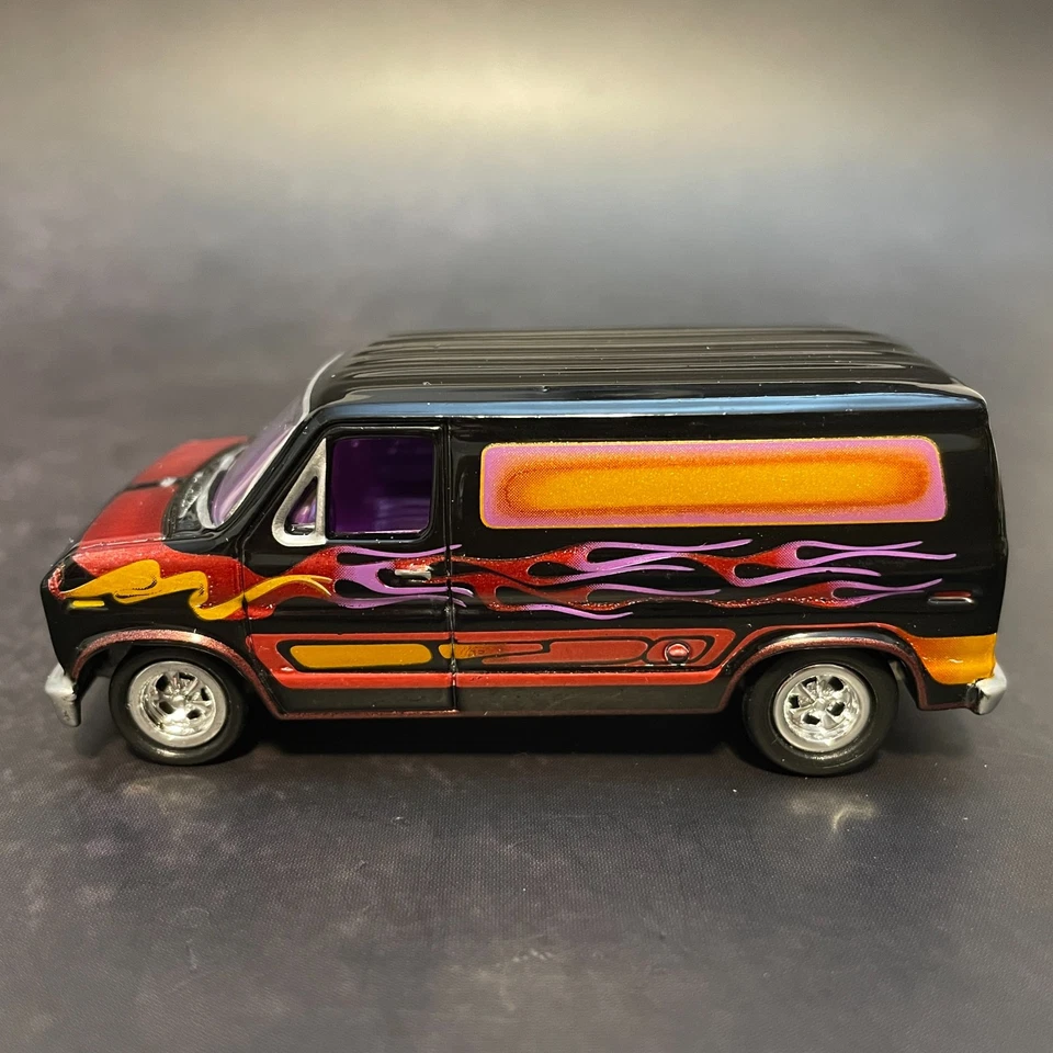 1977 Ford Econoline 150 BOOGIE VAN *Raven Black* 1/64 Premium Diecast Model - Image 3 of 4
