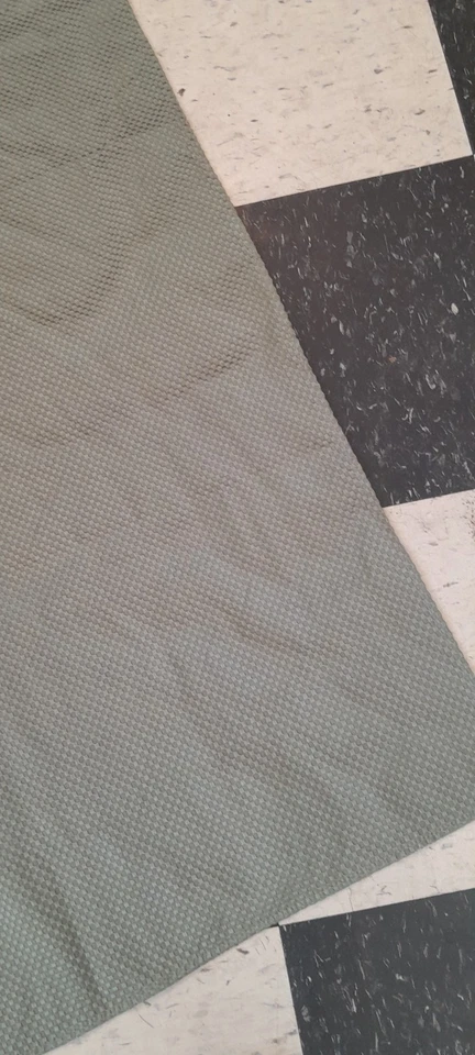 Food Network Rectangular Olive Green Tablecoth 46 X 67 Inches - Image 2 of 4