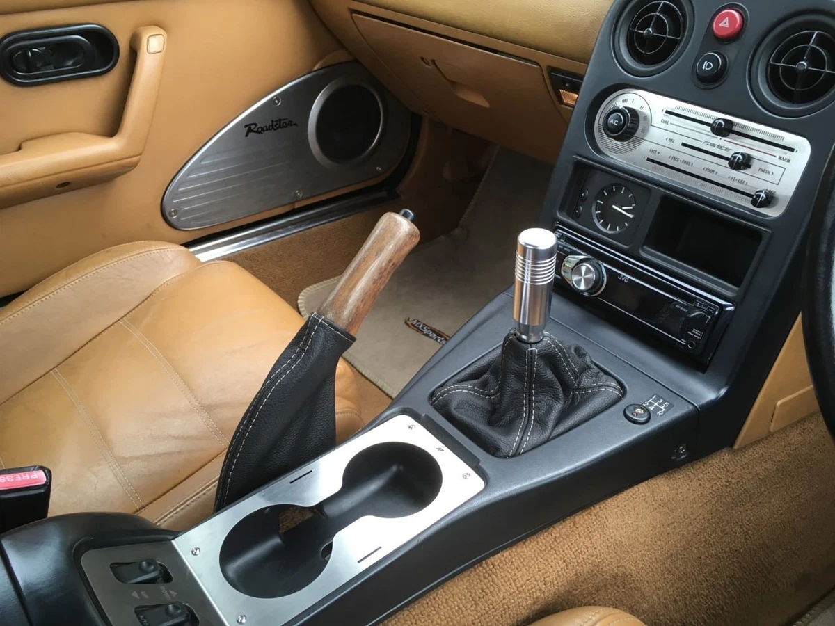 TAN STITCH LEATHER GEAR HANDBRAKE GAITER FITS MAZDA MX5 MIATA