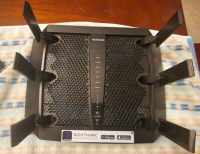 NETGEAR Nighthawk X6 Smart Wi-Fi Router (R8000)