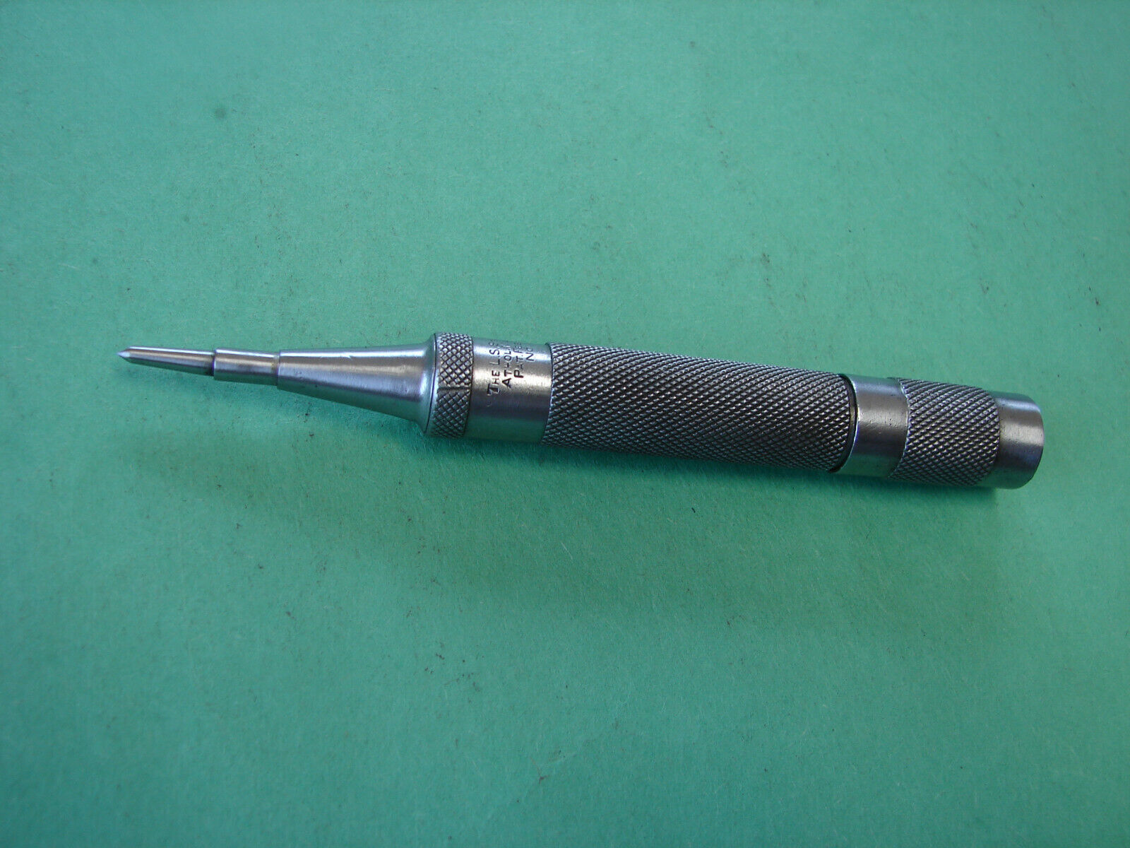 Vintage ~  L.S. STARRETT No. 18A ~ Automatic Center Punch Tool ~ USA ~ FREE S/H 