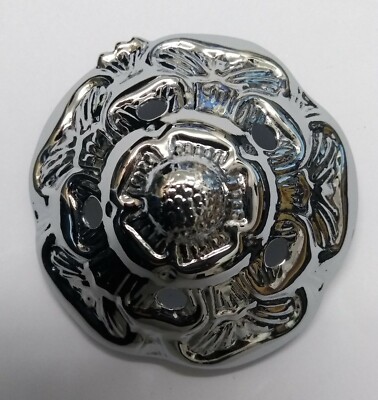 Rose Top Ornament British Made mit Schraubbefestigung für Helme