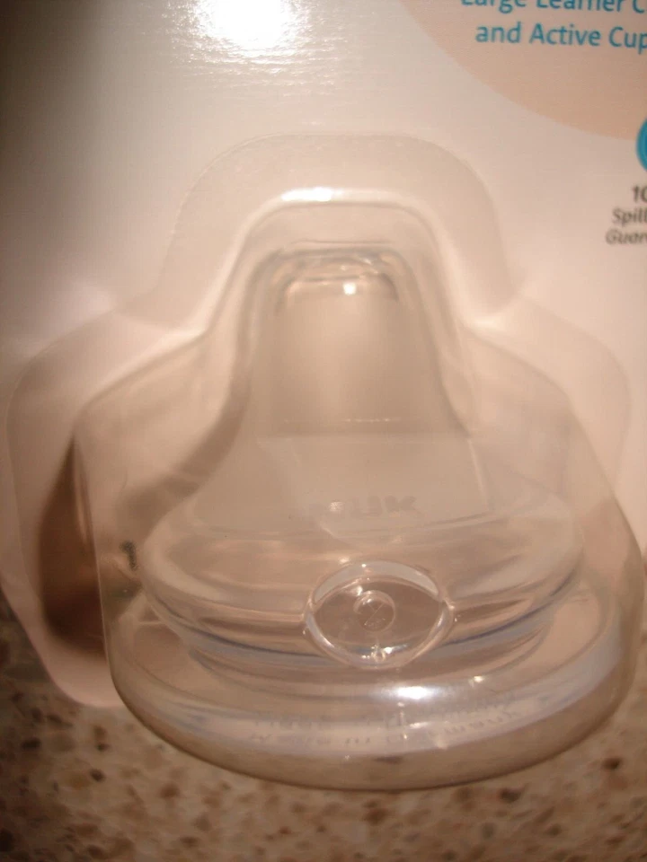 4 CAÑOS DE REPUESTO DE SILICONA SUAVE NUK CAÑO SE ADAPTA ACTIVO, TAZA DE APRENDIZAJE ¡LIBRE DE BPA! Foto 2 de 4