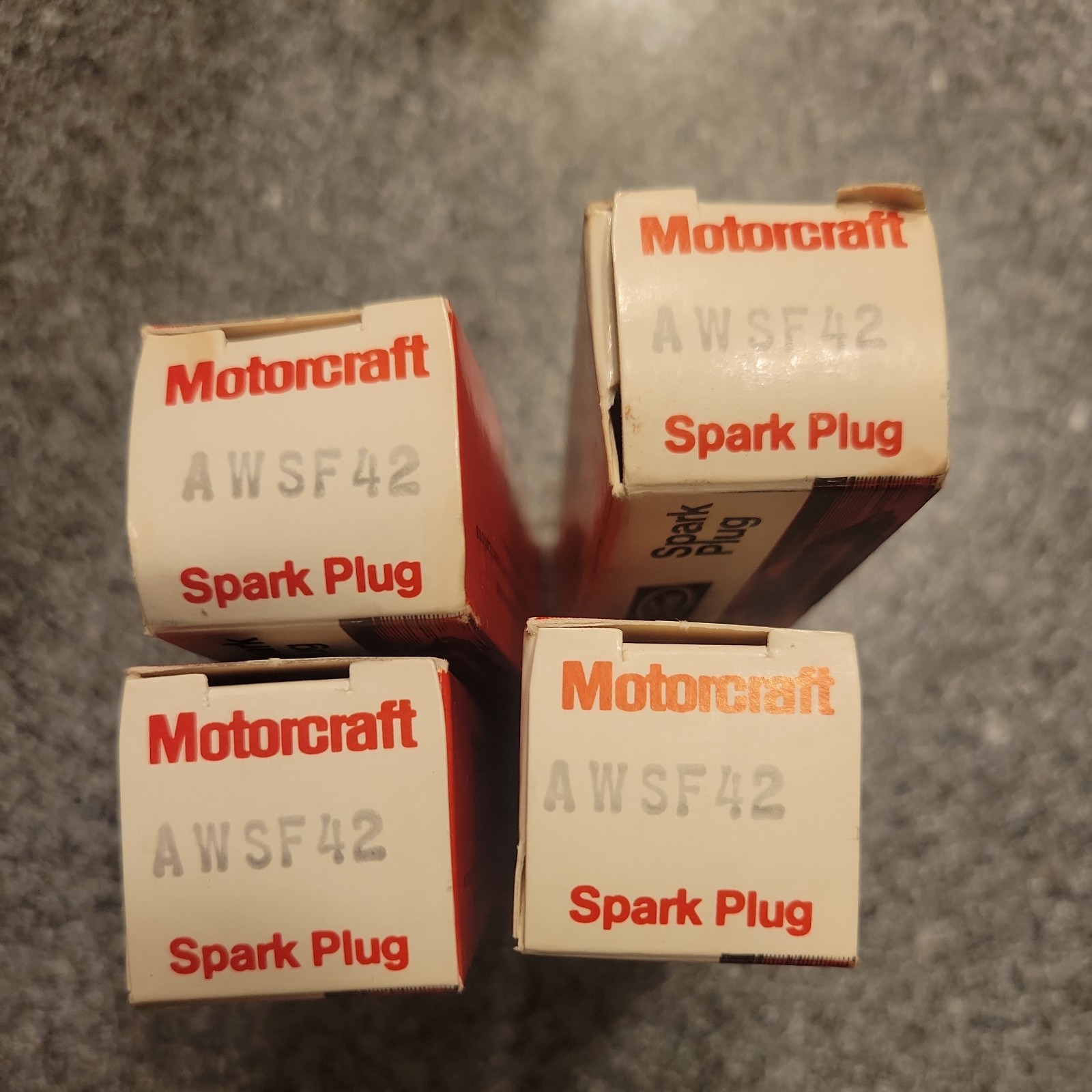 Motorcraft AWSF42 Lot of 4 plugs