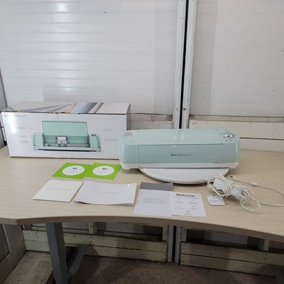 Cricut Explore Air 2 Mint Electronic Cutting Machine Tested Working w/ Box