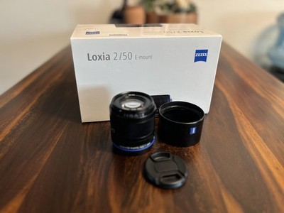 ZEISS LOXIA 50MM F2 SONY E-MOUNT CAMERA LENS