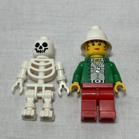 Lego Adventurers 5936 Spider&rsquo;s Secret - 100% Complete With Manual & Minifigs