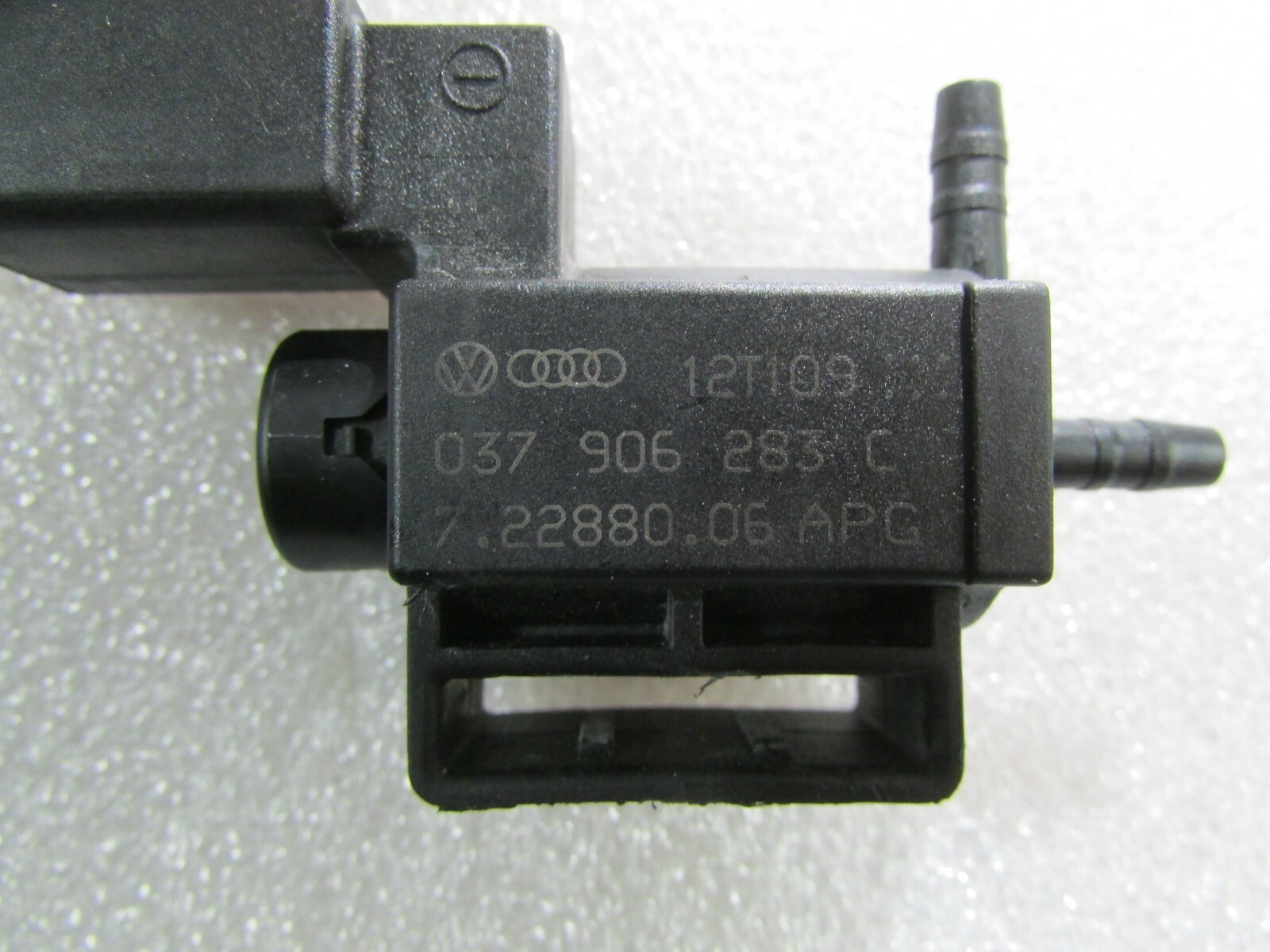 Lamborghini Aventador LP-700, Air Electronic Switch Valve, Used, P/N 037906283C
