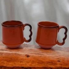 Set of 2 Metlox Poppytrail Red Rooster Small Mug 1960's Retro, Scalloped Handles