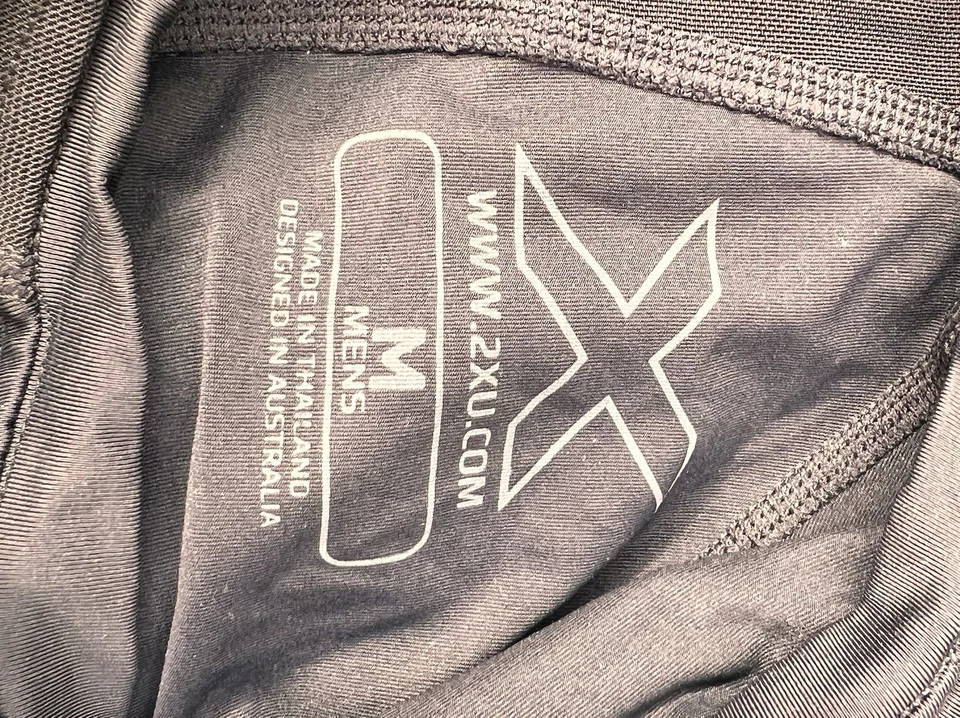 Elite Athlete, Compression 2XU, Long Sleeve Top In Medium & Tights In Small - Image 3 of 4