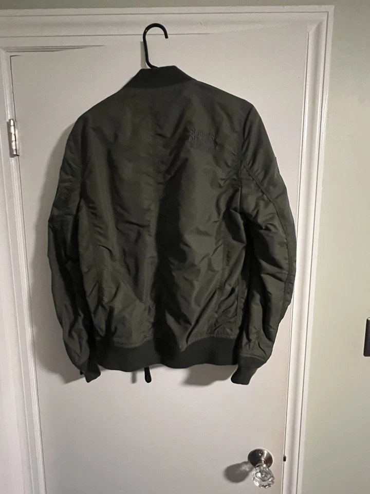 Superdry Hombre MA-1 Bomber Jacket Cremallera Completa Verde Oliva Foto 2 de 3