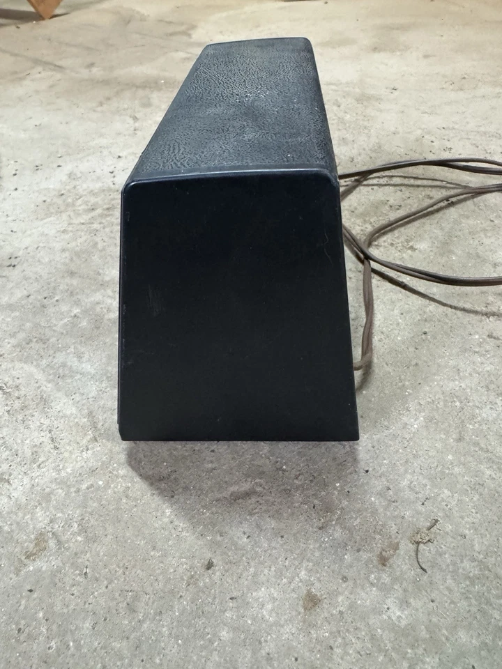 Alliance Tenna-Rotor U-110 — Rotador de antena vintage 115V 60Hz 0,7AMPS - Imagem 2 de 4