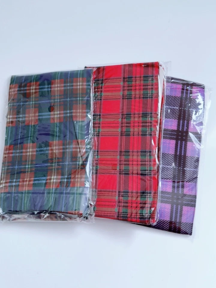 Medias pantimedias opacas elegantes retro vintage a cuadros tartán Foto 2 de 4