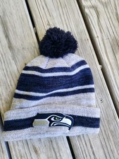 New Without Tags Seattle Seahawks Navy/Gray Knit Pom/Beanie