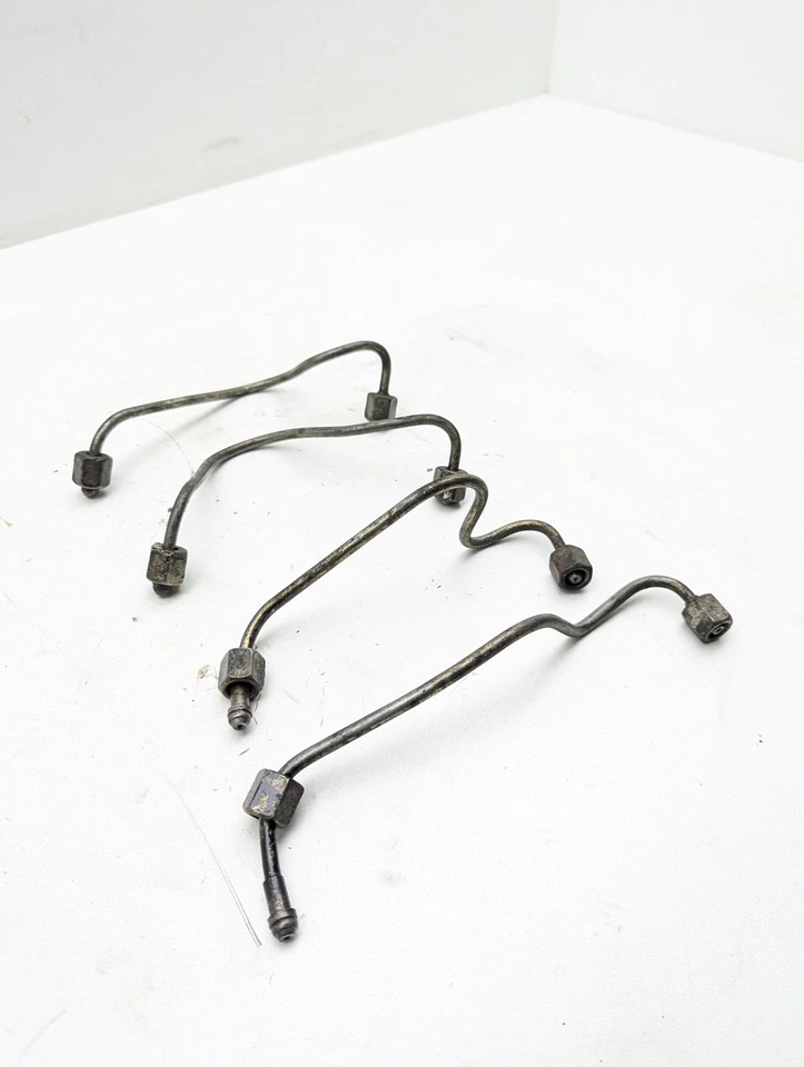 Juego de líneas de combustible Mercedes 240D 1974 Foto 2 de 4