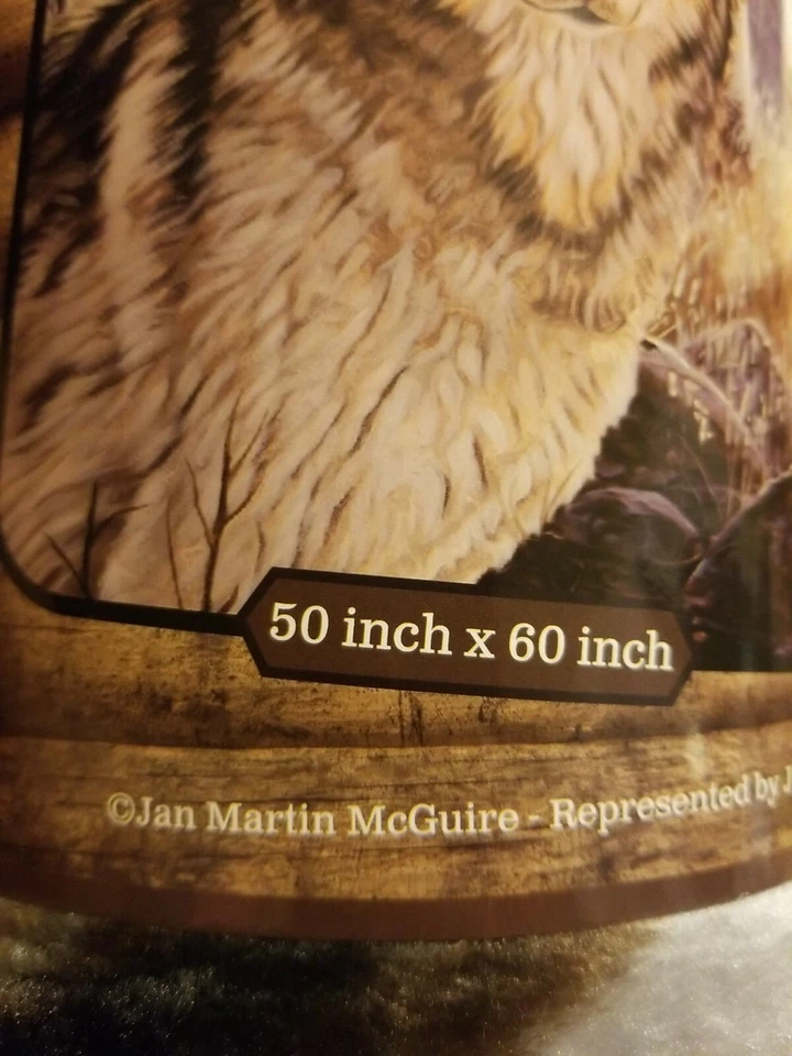 Lodge Cabin Gray Wolf Throw Blanket Plush Raschel Throw Lap Blanket Soft Cozy - Image 4 of 4